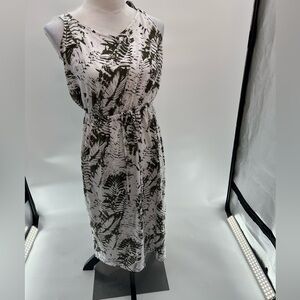 West Loop Sleeveless Sun Dress - Brown & White Palm Leaf Tropical - Size M NWT
